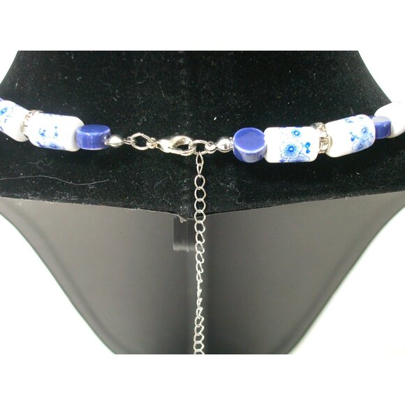 Vintage Blue & White Ceramic Beaded Delft Necklace With Rhinestone Accents - Picture 4 of 6
